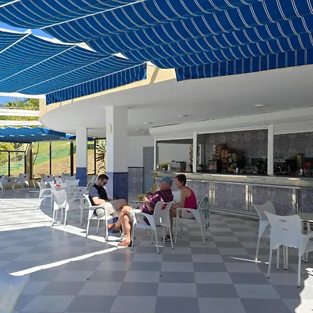 Minerva 401 Estudio Con Gran Piscina Y Parque Acuatico Lägenhet